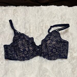 Elegant Lace Women's Bra - Navy Blue